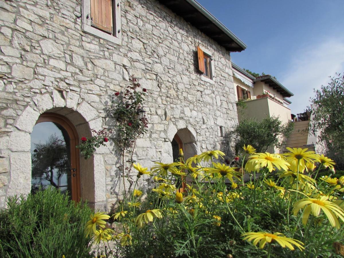 Castella Villa Poljane Exterior foto